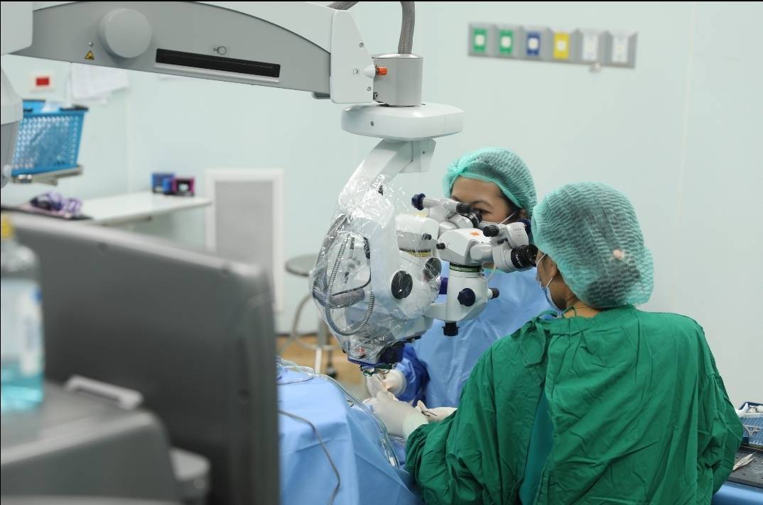 Thousands of Thais receive free cataract surgeries